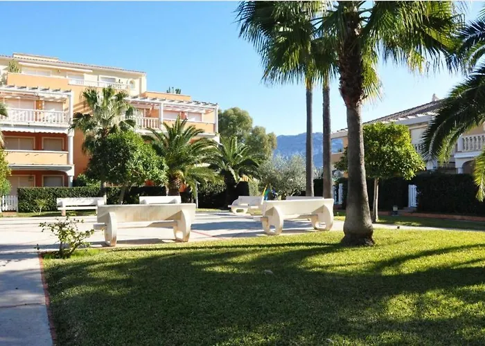 Beautiful 2-bed Beachside 아파트 *